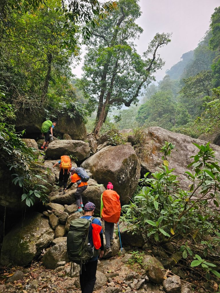 Northwest Vietnam Trekking Tour 6 Days